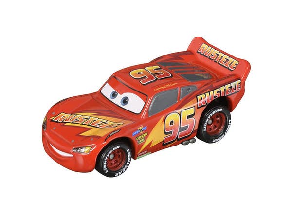 Cars Tomica C-16 Lightning McQueen (Cars 3 Intro Type)