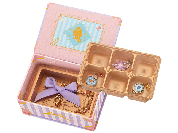 Layton Mystery Detective Agency: Katrielle's Mystery-Solving Files Charm Collection DX