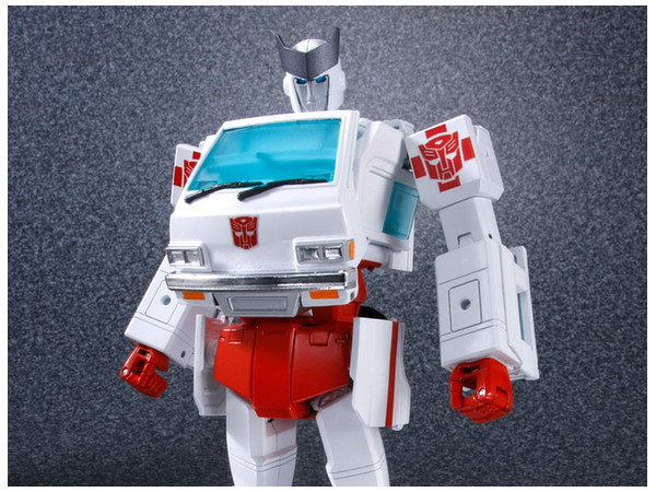 Transformers Masterpiece MP-30 Ratchet