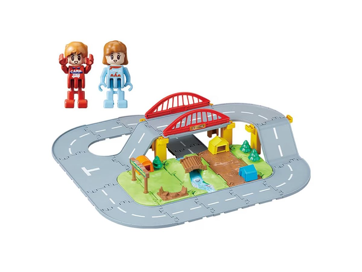 Let's Play at the Campground! Tomica Town 3D Layout Set