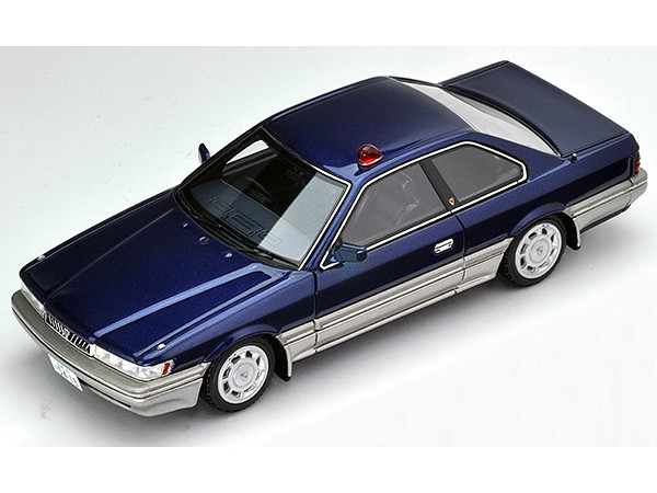 T-IG4302 "Abunai Deka" Minato No.3 Nissan Leopard Altima (Navy Blue)