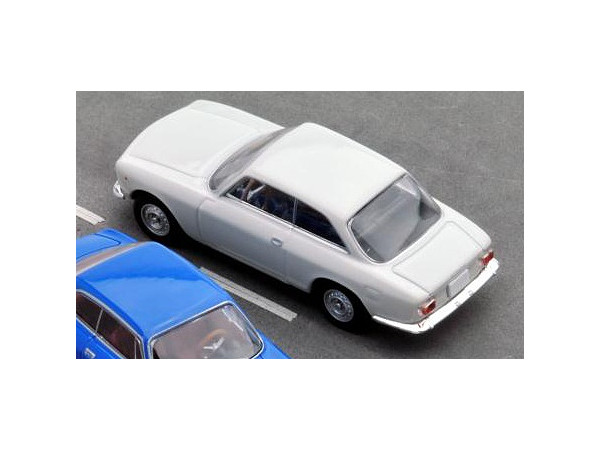 LV-154a Alfa Romeo GT1300J (White)