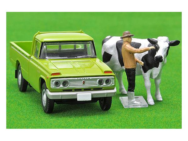 LV-189c Toyota Stout (Green) with Figure