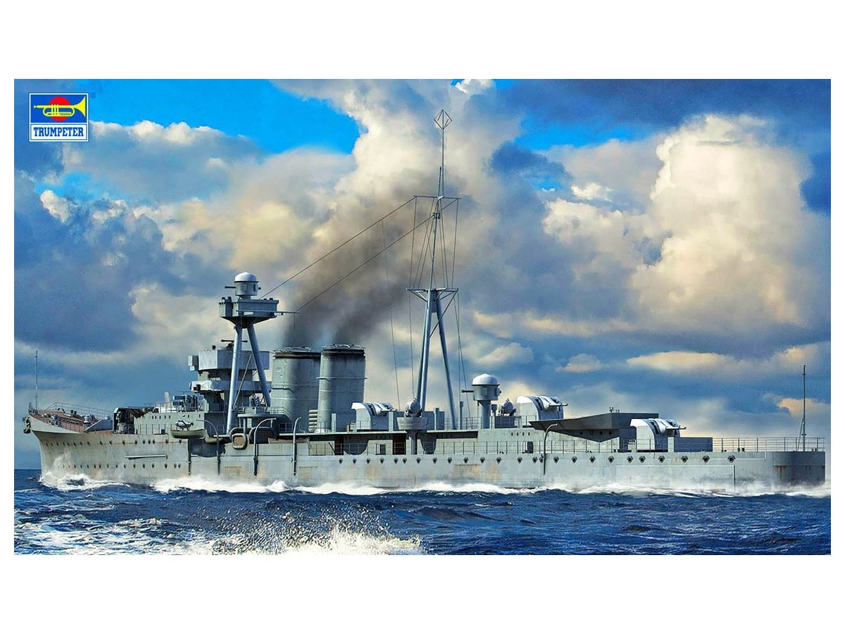 British Navy Light Cruiser HMS Calcutta