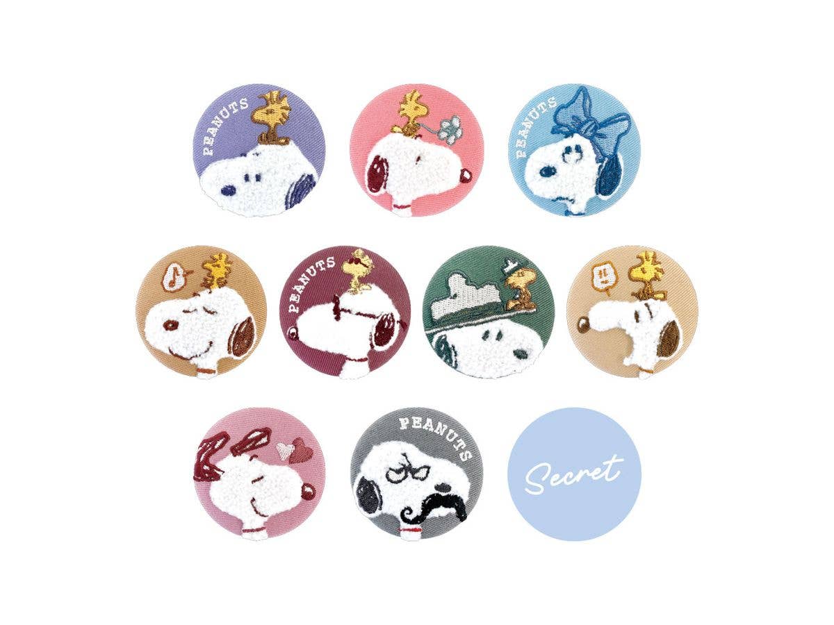 Snoopy: Secret Mokomoko Boa Can Badge Hyokkori 1Box 10pcs