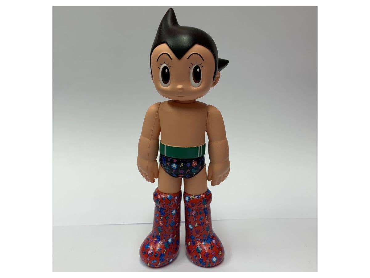 Astro Boy Standing W Pattern 13.5cm PVC