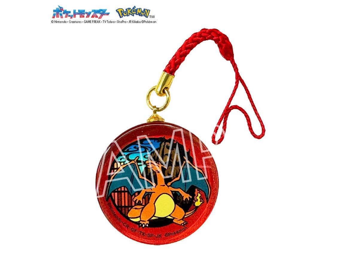 Pokemon Paper Cutting Series Glass Netsuke Charizard