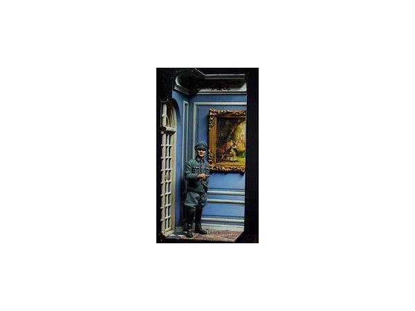 (75mm) Universal Figure Base A corner of a Room in the Palace