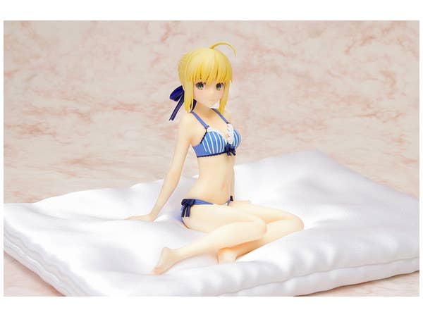 Lingerie Style Saber