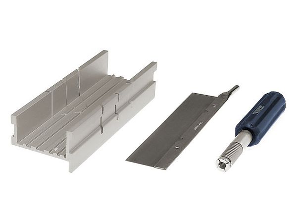 Razor Saw & Cutting Guide Box