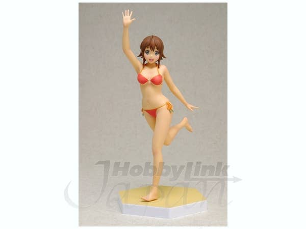 Beach Queens Amy