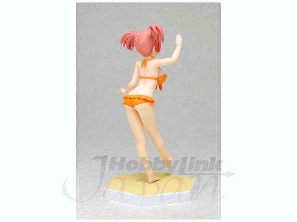 Beach Queens Chiho Sasaki PVC