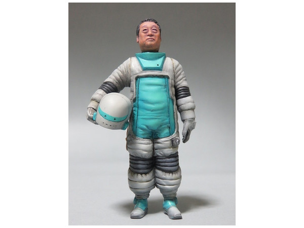 Test Pilot B