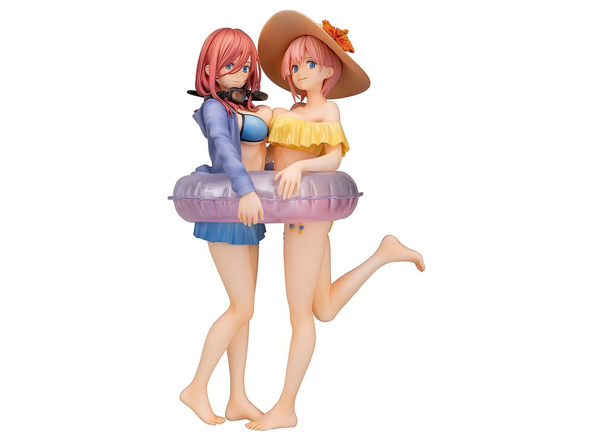 The Quintessential Quintuplets: Ichika Nakano & Miku Nakano PVC