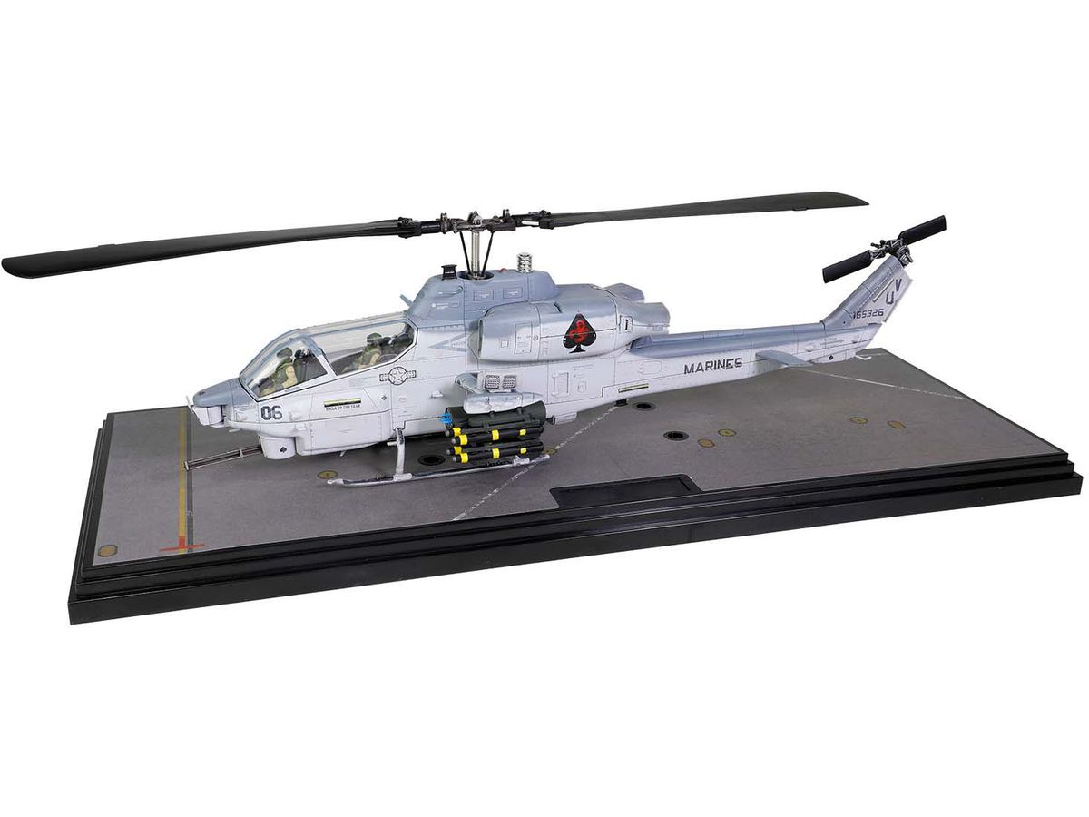 US Marine Corps Attack Helicopter AH-1W Whiskey Cobra Complete Product